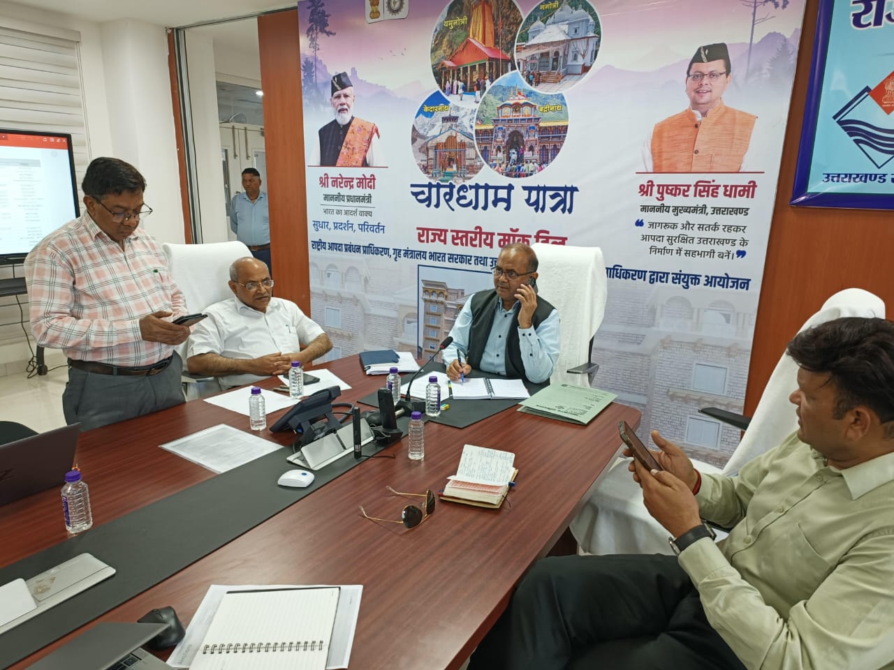 उत्तरकाशी में दर्दनाक हेलीकॉप्टर हादसा : 6 की मौत, 1 घायल एयरलिफ्ट