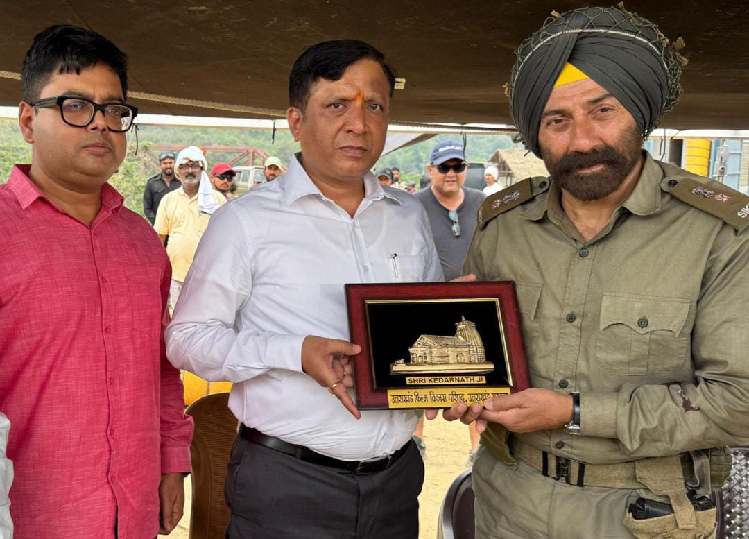 उत्तराखंड में युद्ध की गूंज! सनी देओल की ‘बॉर्डर 2’ की शूटिंग ने बदली फिल्मी दुनिया की नजर