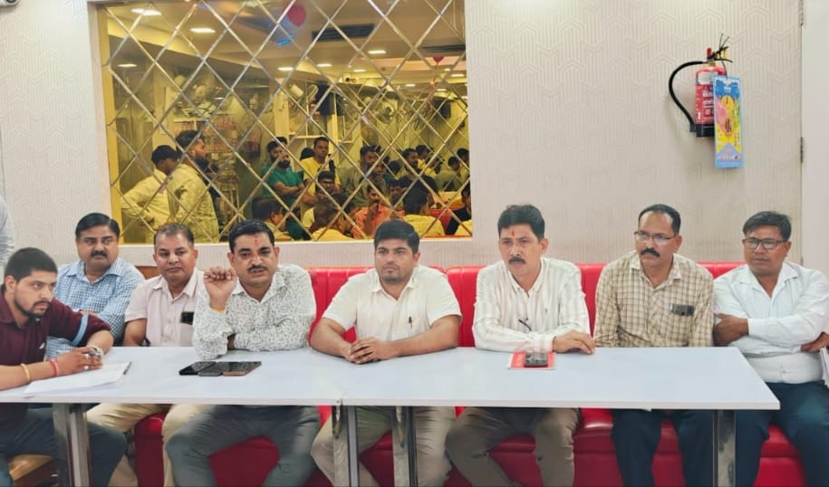 आंचल’ ब्रांड की बड़ी पहल: ग्राहकों की पसंद को लेकर दुग्ध संघ अलर्ट, अब लॉन्च हुई स्वाद से भरपूर छेना रबड़ी
