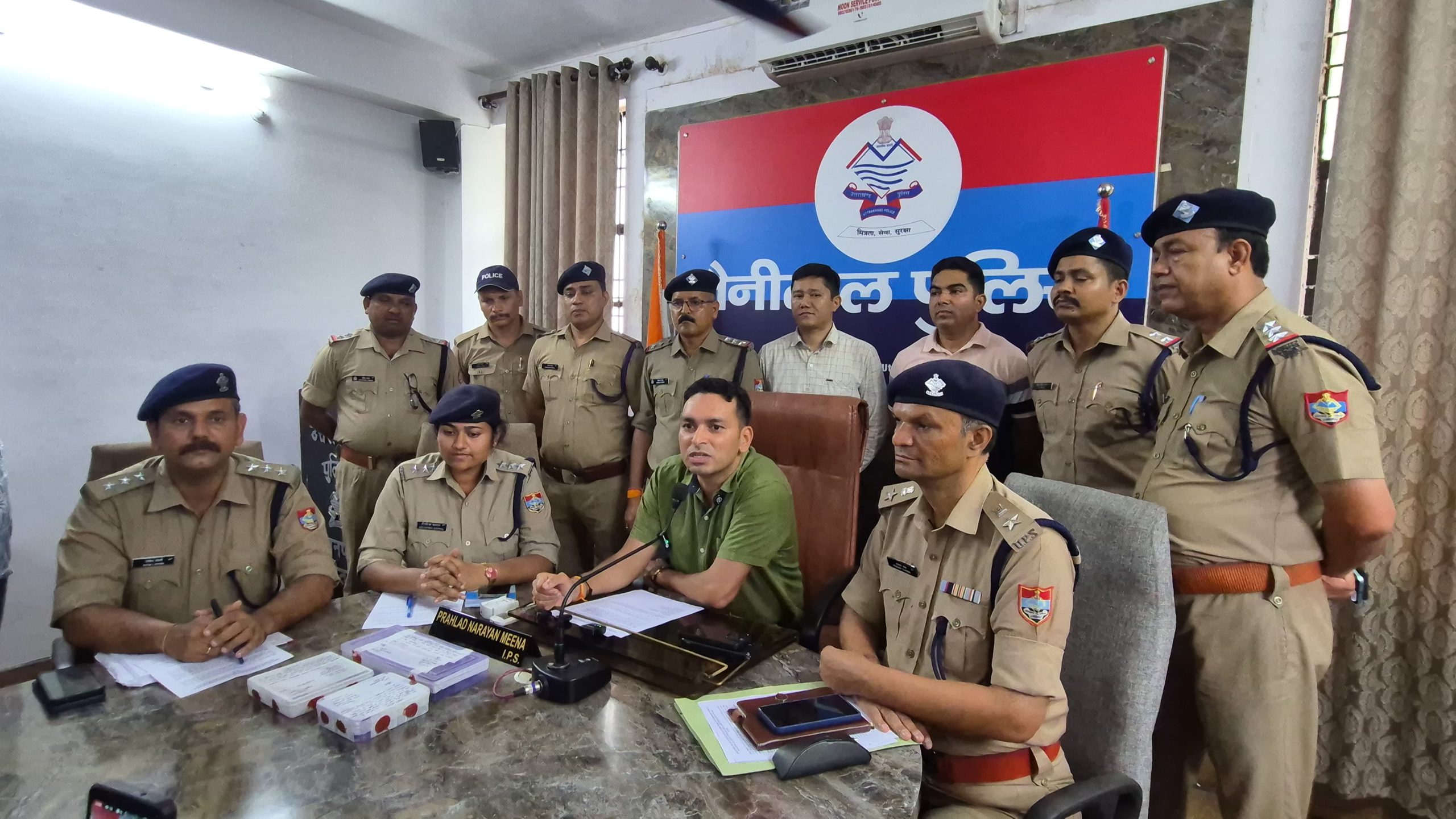 दिन-दहाड़े चोरी का खुलासा: लालकुआँ में हिस्ट्रीशीटर समेत दो गिरफ्तार