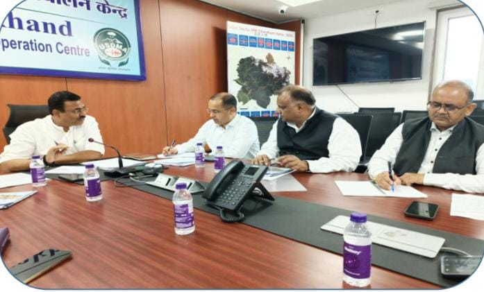 मुख्य सचिव के निर्देश पर आपदा प्रभावित क्षेत्रों में राहत कार्य तेज, बिजली बहाली व पुनर्वास की प्रक्रिया जारी